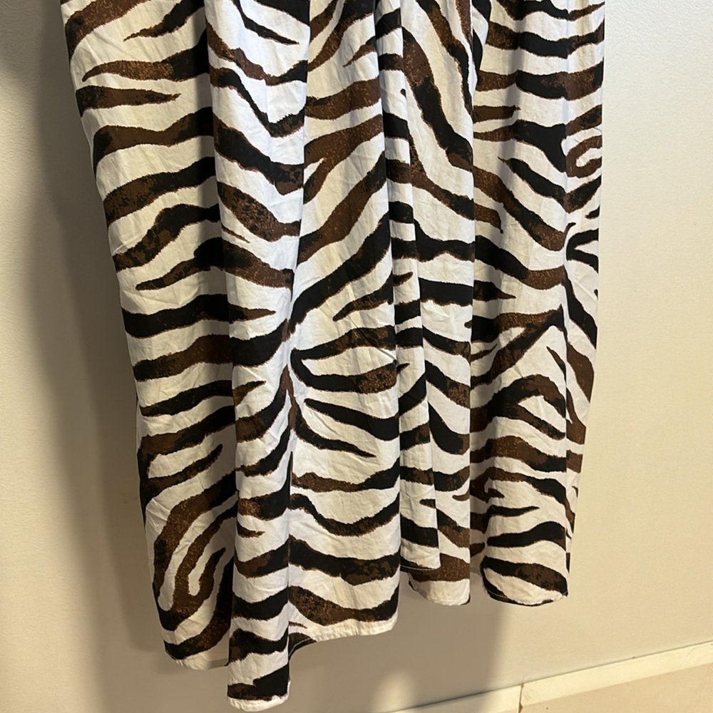 J. Crew keyhole mini dress. - Picture 4 of 9